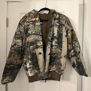 MossyOak Camouflage Camo Puffy Jacket Hooded